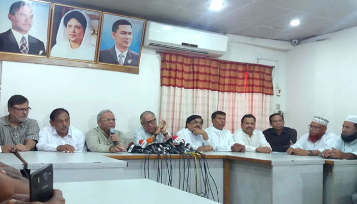 সমাবেশের অনুমতি না পাওয়ায় সংবাদ সম্মেলন করল শ্রমিকদল