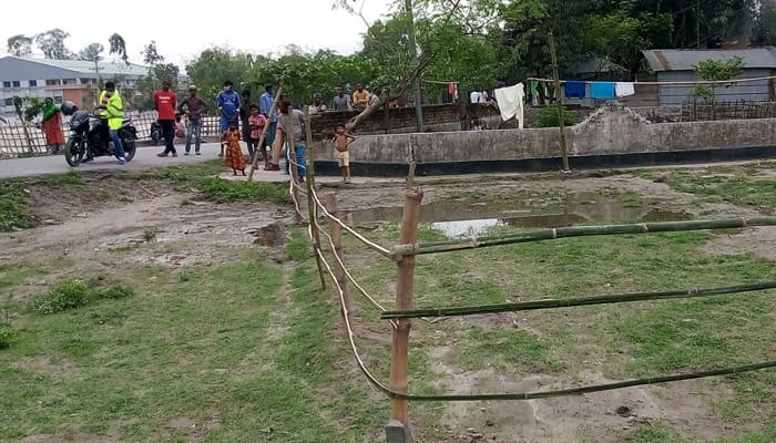 রংপুরে ওয়েলথ গ্রুপ ইন্ডাষ্ট্রিজে চাঁদাবাজদের হুমকি