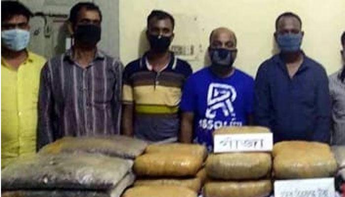 মহাদেবপুরে ৬৮ কেজি গাঁজাসহ আটক ৭