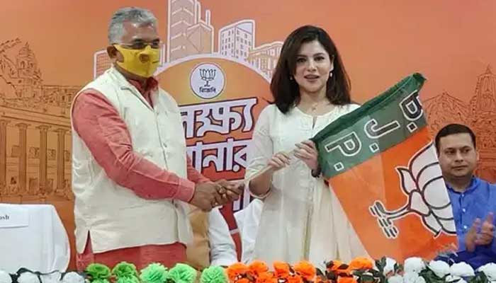রাজনীতিতে যোগ দিলেন পায়েল