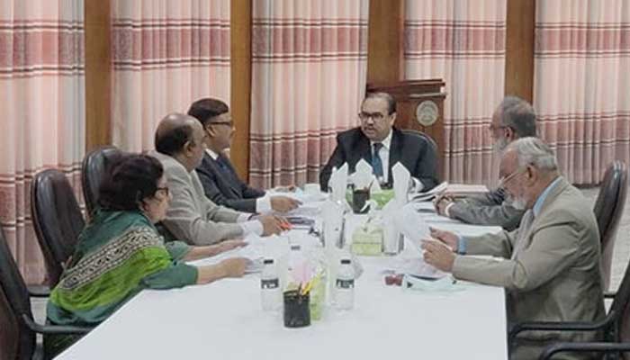 তালিকা সংক্ষিপ্ত করতে বৈঠকে সার্চ কমিটি