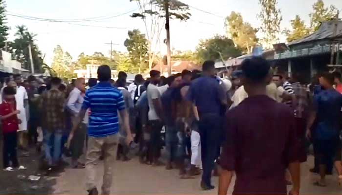 কোরবানির মাংস ভাগ নিয়ে দুই গ্রামে সংঘর্ষ, আহত ৫০