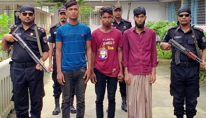 পূর্বধলায় ব্যবসায়ী হত্যা, ছেলেসহ আটক ৪
