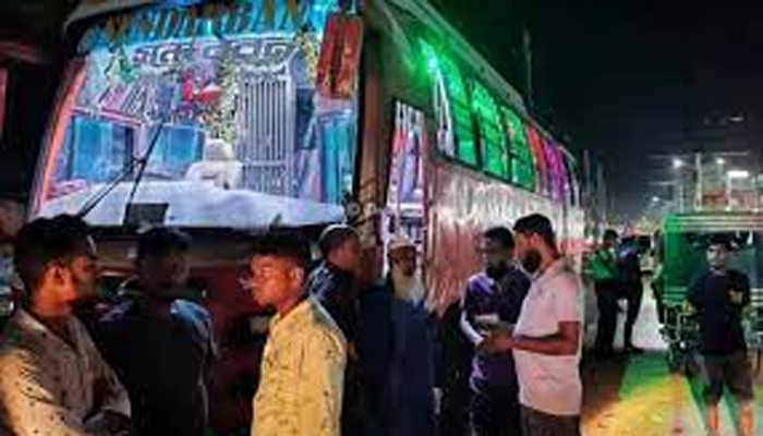 রংপুরে বিএনপির সমাবেশ শেষ, বাস চলাচল শুরু