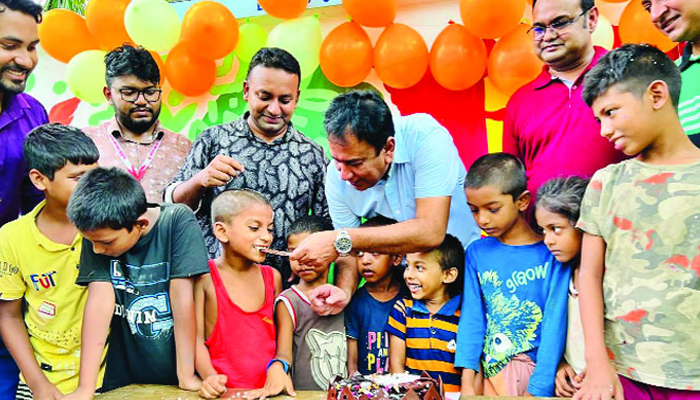 ‘ভালো কাজের হোটেল’-এ জাহিদ হাসানের জন্মদিন