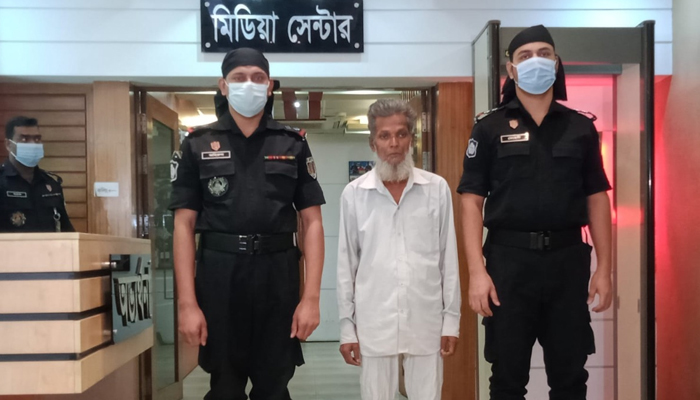 ১৮ বছর পর ধর্ষক গ্রেপ্তার