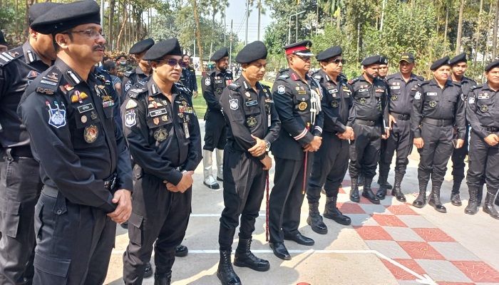 পিলখানায় নিহত ৫৭ সেনার প্রতি শ্রদ্ধা