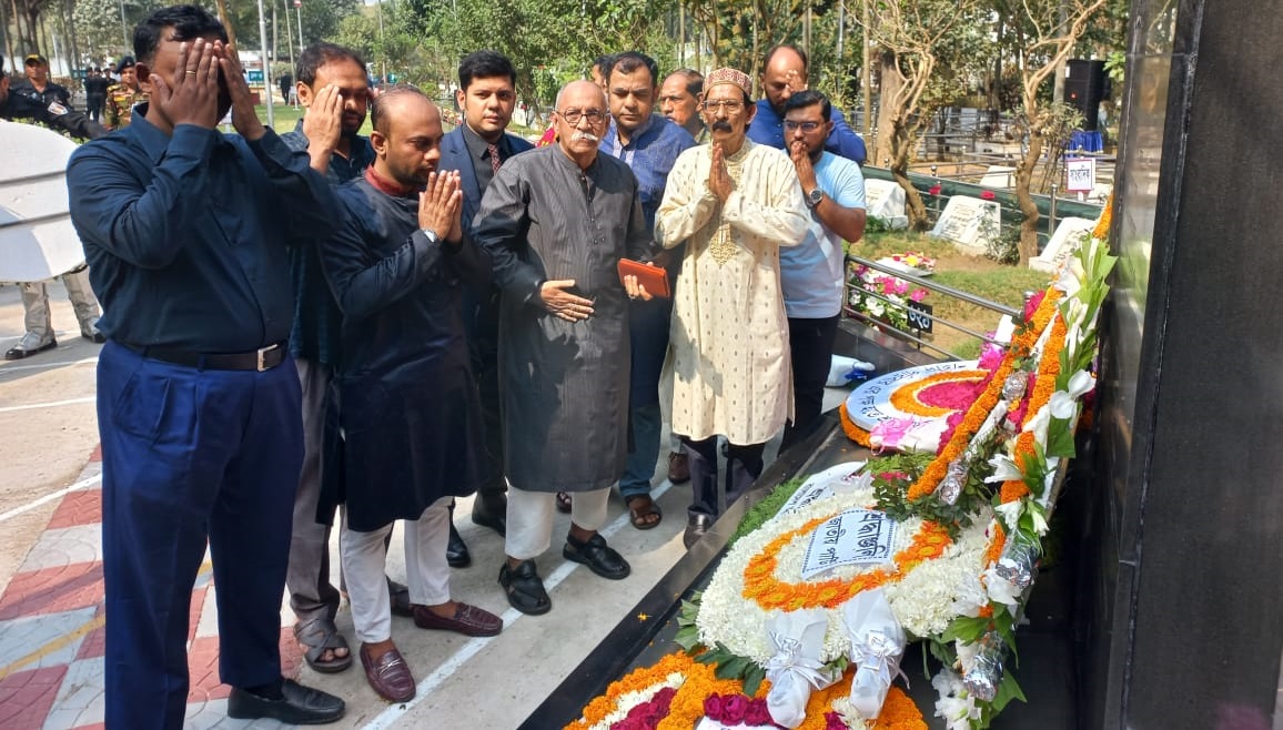 পিলখানায় নিহত ৫৭ সেনার প্রতি শ্রদ্ধা