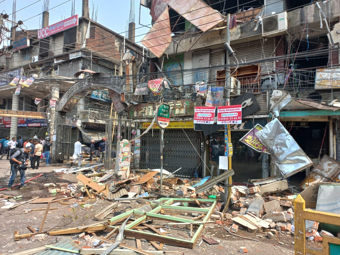 সায়েন্সল্যাবের বিস্ফোরণ নিয়ে যা বলছে পুলিশ