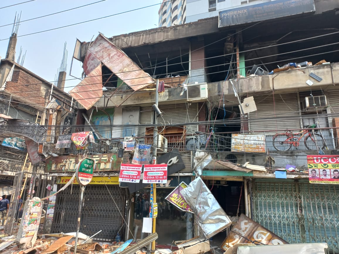 সায়েন্সল্যাবের বিস্ফোরণ নিয়ে যা বলছে পুলিশ