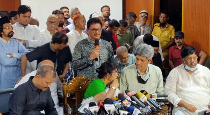 বৃহস্পতিবার শহীদ মিনারে ডা. জাফরুল্লাহকে শ্রদ্ধা