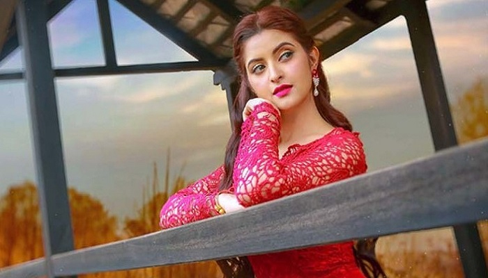আনন্দবাজারের বর্ষসেরা অভিনেত্রী পরী মণি