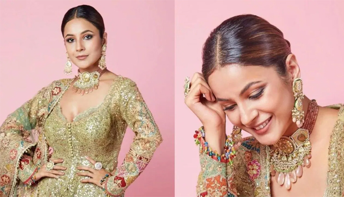 আমি এত অশিক্ষিত নই