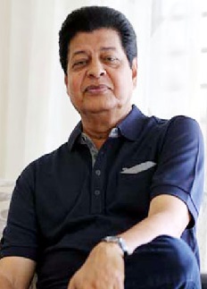 শহীদ মিনারে ফারুকের প্রতি শ্রদ্ধা মঙ্গলবার