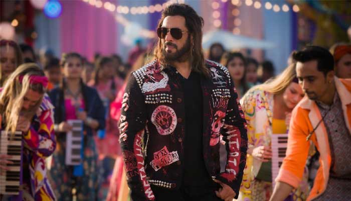 বলিউডে ভাইজানের ৪০ বছর