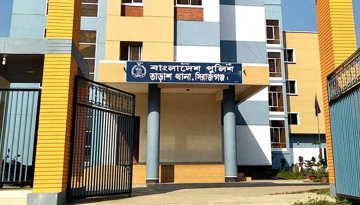 তাড়াশে মাছ ধরাকে কেন্দ্র করে পুলিশের উপর হামলা, আটক ৭