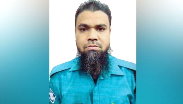 ফার্মগেটে পুলিশ সদস্যকে খুন, গ্রেপ্তার ৪
