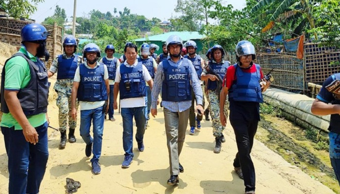 রোহিঙ্গা ক্যাম্পে ছুরিকাঘাতে যুবক খুন