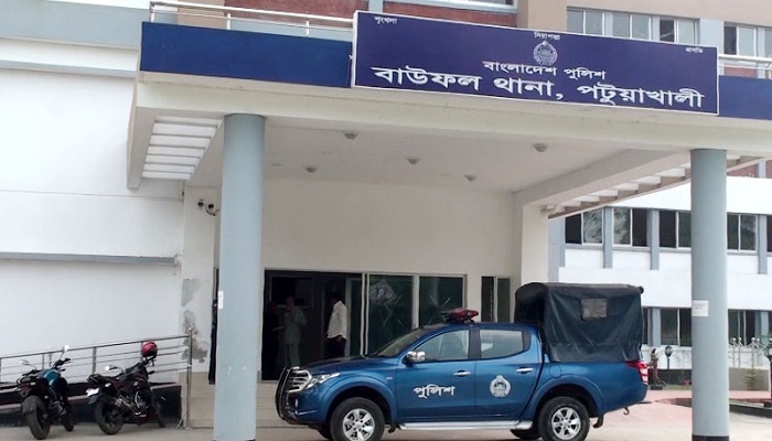 বাউফলে আইনশৃঙ্খলার চরম অবনতি