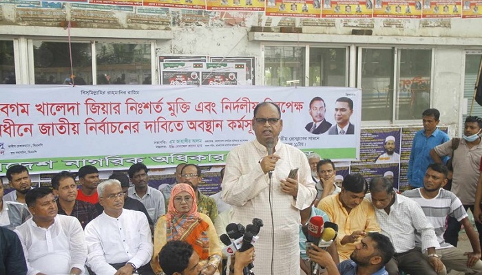 ডিসেম্বর-জানুয়ারির মধ্যে দেশে গণতন্ত্র প্রতিষ্ঠিত হবে