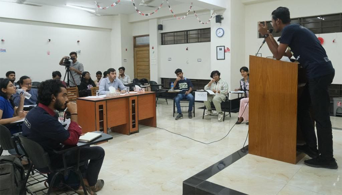 ঢাবিতে টিএফপি-আন্তঃব্যাচ বিতর্ক প্রতিযোগিতা অনুষ্ঠিত