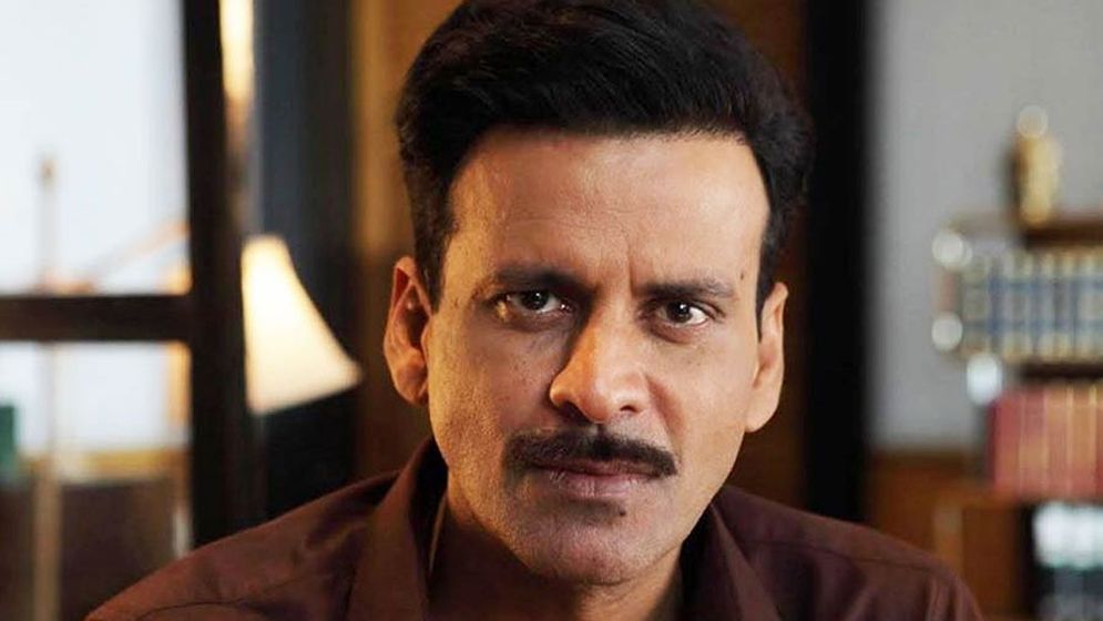 অভিনয় অনেক হল, মনোজ বাজপেয়ীর এবার লক্ষ্য কি রাজনীতি?