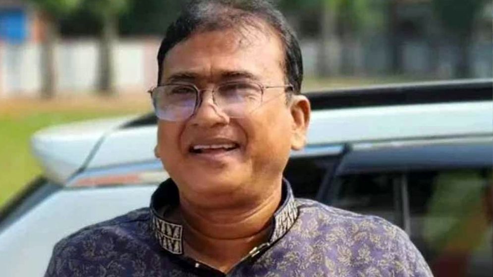 শ্বাসরোধ করে হত্যার পর টুকরো টুকরো করা হয় লাশ