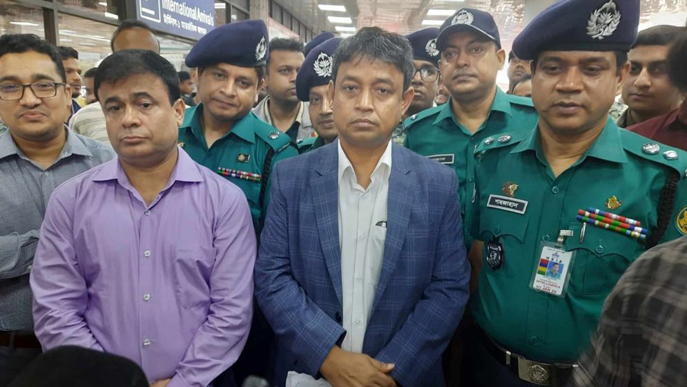 উদ্ধারকৃত মাংসের খণ্ডগুলো এমপি আনারের বলে মনে করছে ডিবি