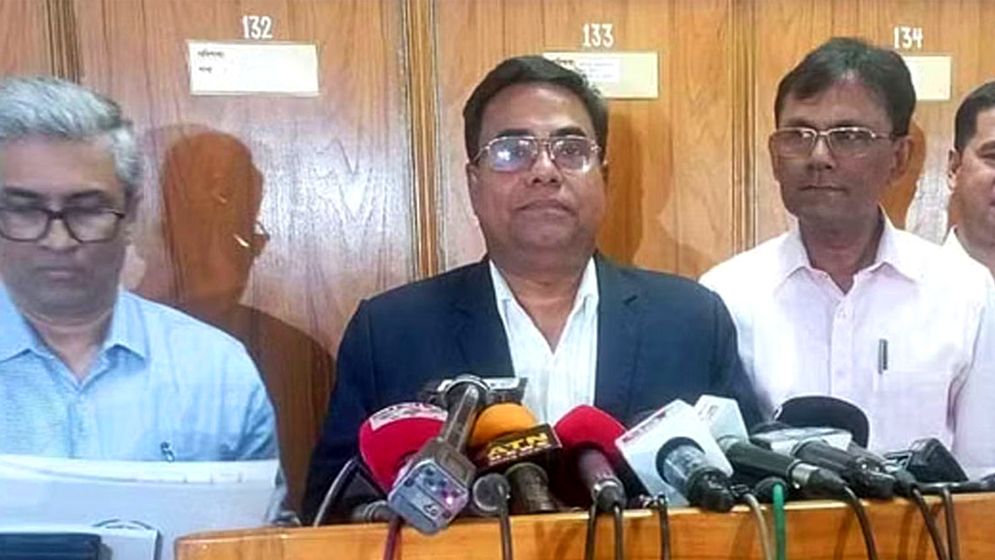 ঘূর্ণিঝড় রেমাল: ১৯ উপজেলার ভোট স্থগিত