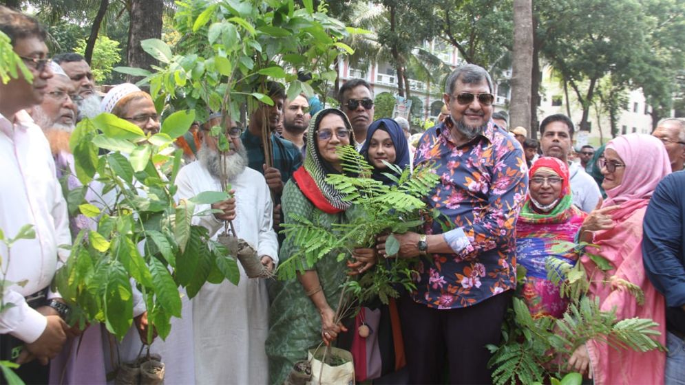 বিএনপি-জামায়াত গাছ ধ্বংস করে, আ.লীগ রক্ষা করে