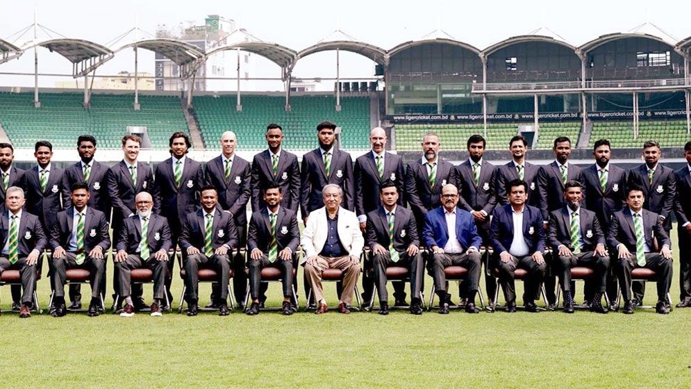 আজ মধ্যরাতে দেশ ছাড়বে বাংলাদেশ দল