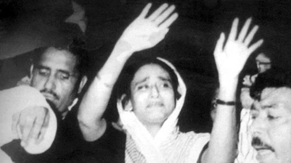 শেখ হাসিনার দেশে ফেরার দিন