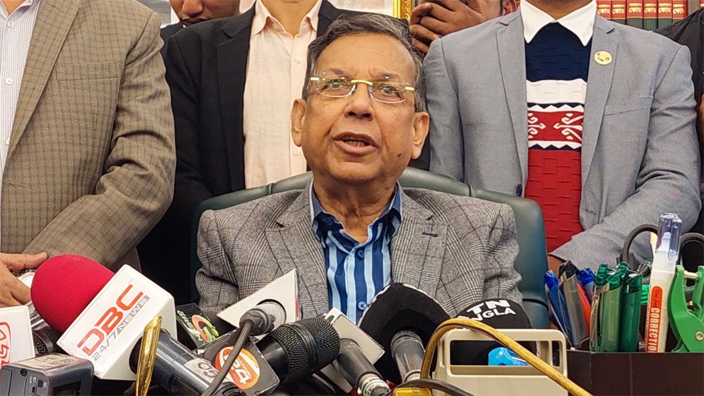 পেসমেকার বসানোর পর খালেদা জিয়া এখন সুস্থ