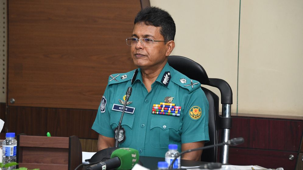 এক হাটের গরু অন্য হাটে নিলেই ছিনতাই মামলা