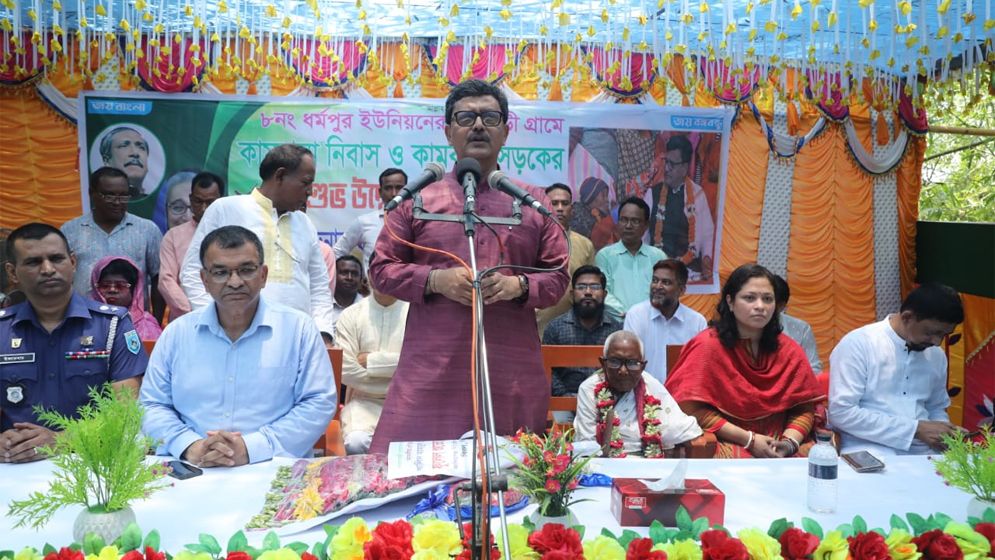 বাংলাদেশকে টেনে ধরার জন্য রাষ্ট্রবিরোধীরা ষড়যন্ত্র করছে