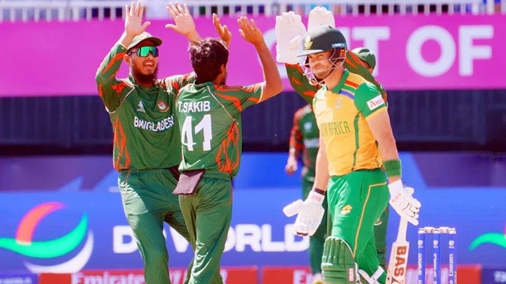 ১১৩ রানে প্রোটিয়াদের থামালো বাংলাদেশ
