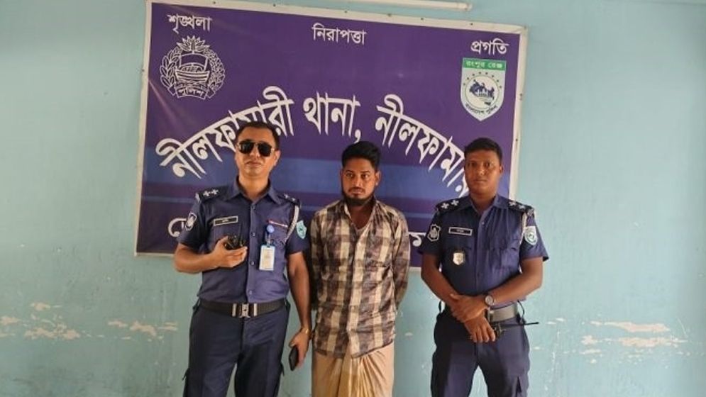 মাদ্রাসা ছাত্রদের টার্গেট করতো আরিফ