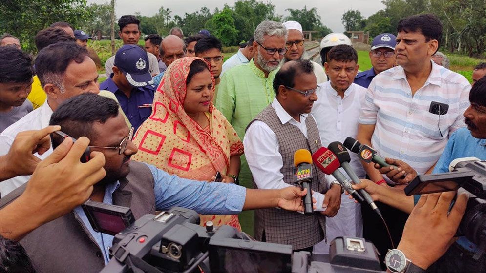 বাংলাদেশে রেলপথ ছাড়াও সড়কপথ সংযোগ স্থাপন করবে ভারত