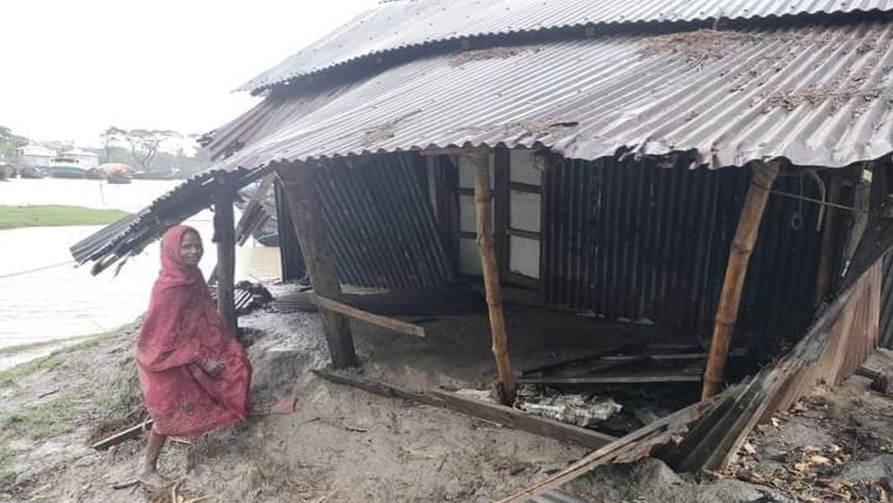 রেমালে নিঃস্ব চরবাসীর মুখে জুটবে না কোরবানির গোস্তো!