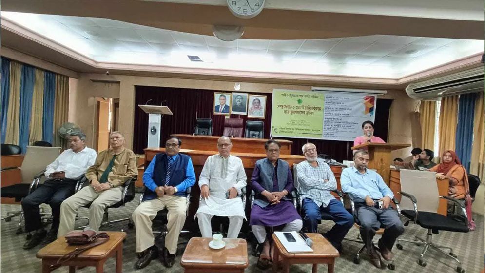 পার্বত্য অঞ্চলে কিছু গোষ্ঠী বিভ্রান্তি সৃষ্টির চেষ্টা করছে : চবি উপাচার্য