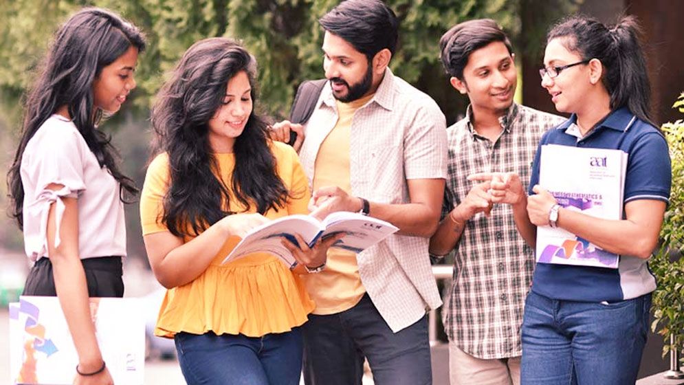 ডলারে টিউশন ফি পরিশোধে বিদেশগামী শিক্ষার্থীদের জন্য সুখবর