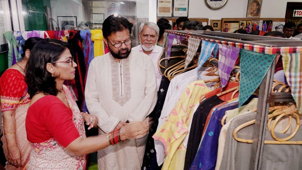 ফ্যাশন ডিজাইনে রাজধানীতে প্রথমবারের মতো বিবি রাসেলের কর্মশালা