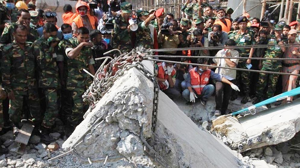 বহদ্দারহাট ফ্লাইওভার দুর্ঘটনায় মৃত্যু : ৮ আসামিকে ৭ বছরের কারাদণ্ড