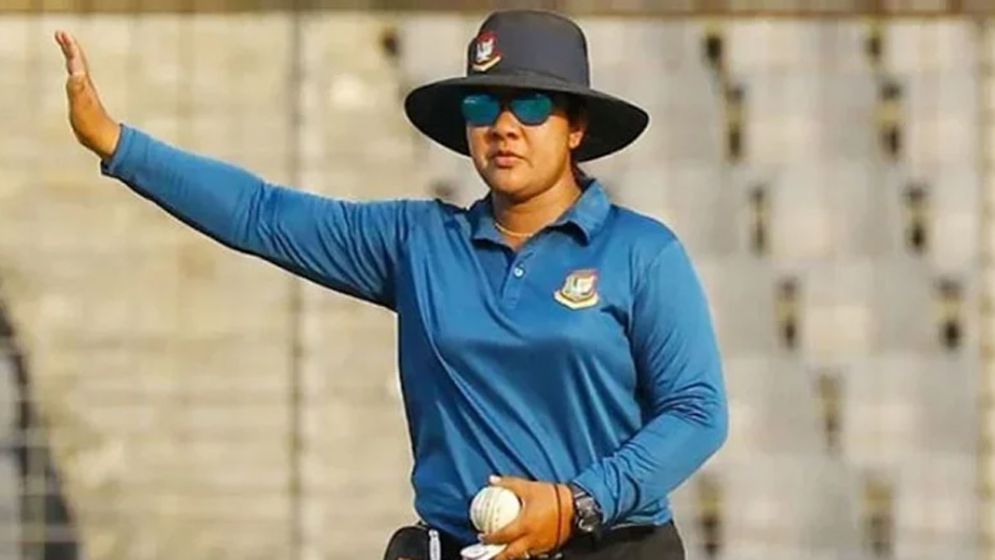 এশিয়া কাপে প্রথম বাংলাদেশি নারী আম্পায়ার জেসি