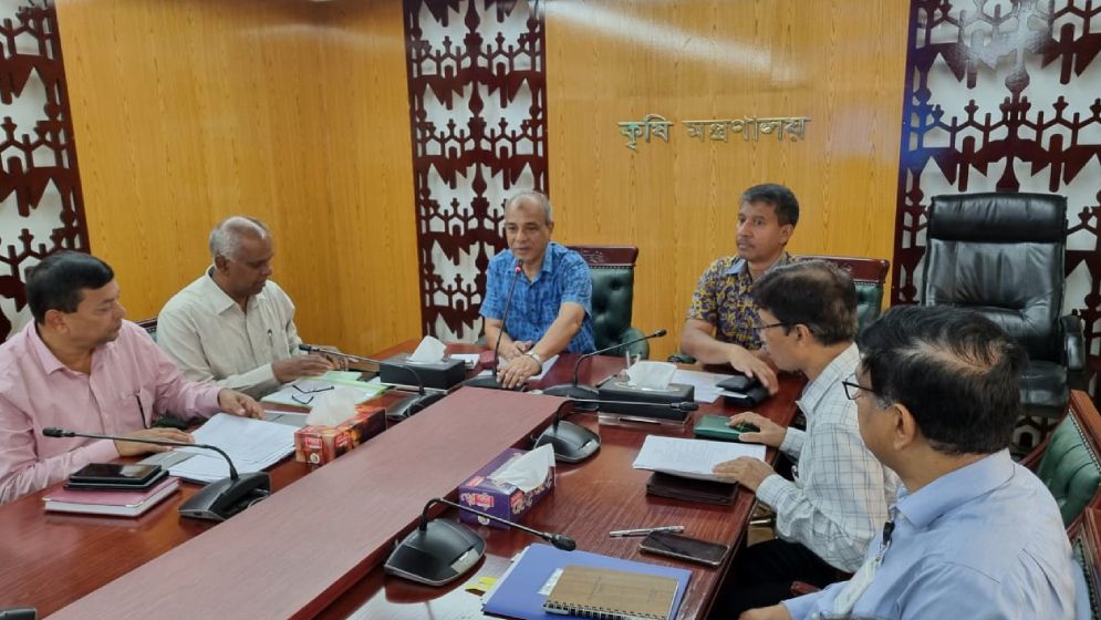 বন্যাদুর্গত এলাকায় ক্ষয়ক্ষতি নিরূপণ ও পুনর্বাসনের নির্দেশ