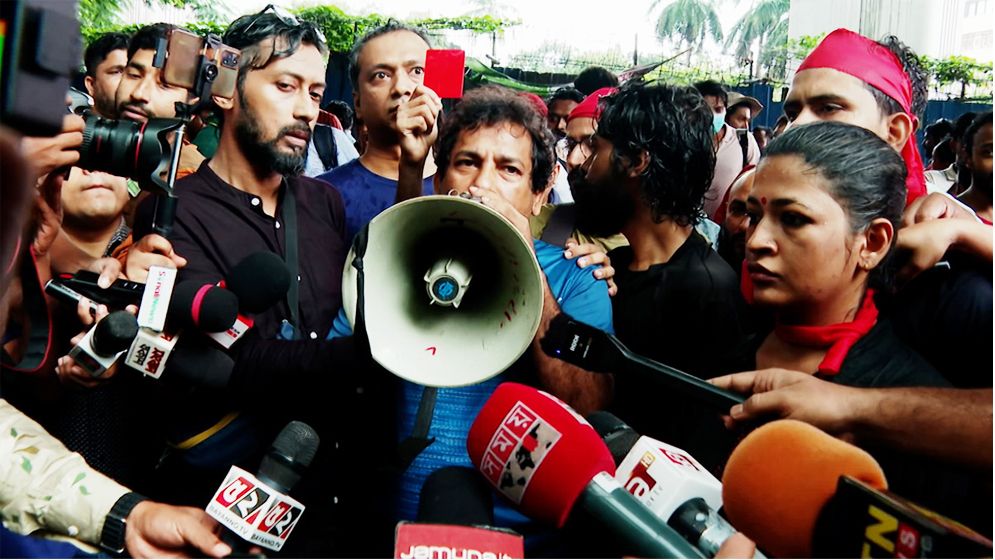 শিক্ষার্থীদের সঙ্গে সংহতি জানালো ‘শিল্পী সমাজ’