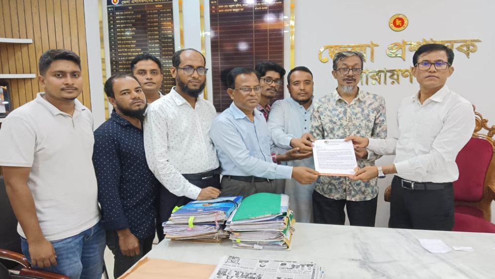 নারায়ণগঞ্জে সাংবাদিকদের বিরুদ্ধে মিথ্যা মামলা প্রত্যাহারের দাবি