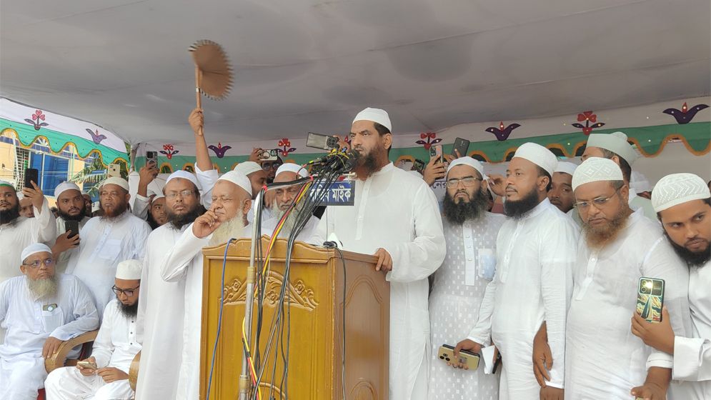 লাখ মানুষ হত্যা করে হলেও ক্ষমতায় থাকতে চেয়েছিলেন শেখ হাসিনা