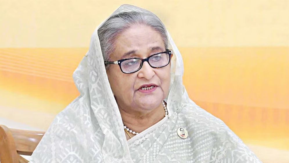 শেখ হাসিনাসহ ৩৪ জনের নামে হত্যা মামলা