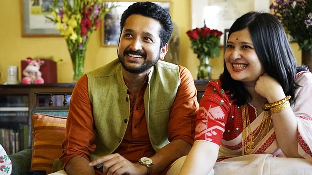 স্ত্রীর জন্মদিনে যে উপহার দিলেন পরমব্রত